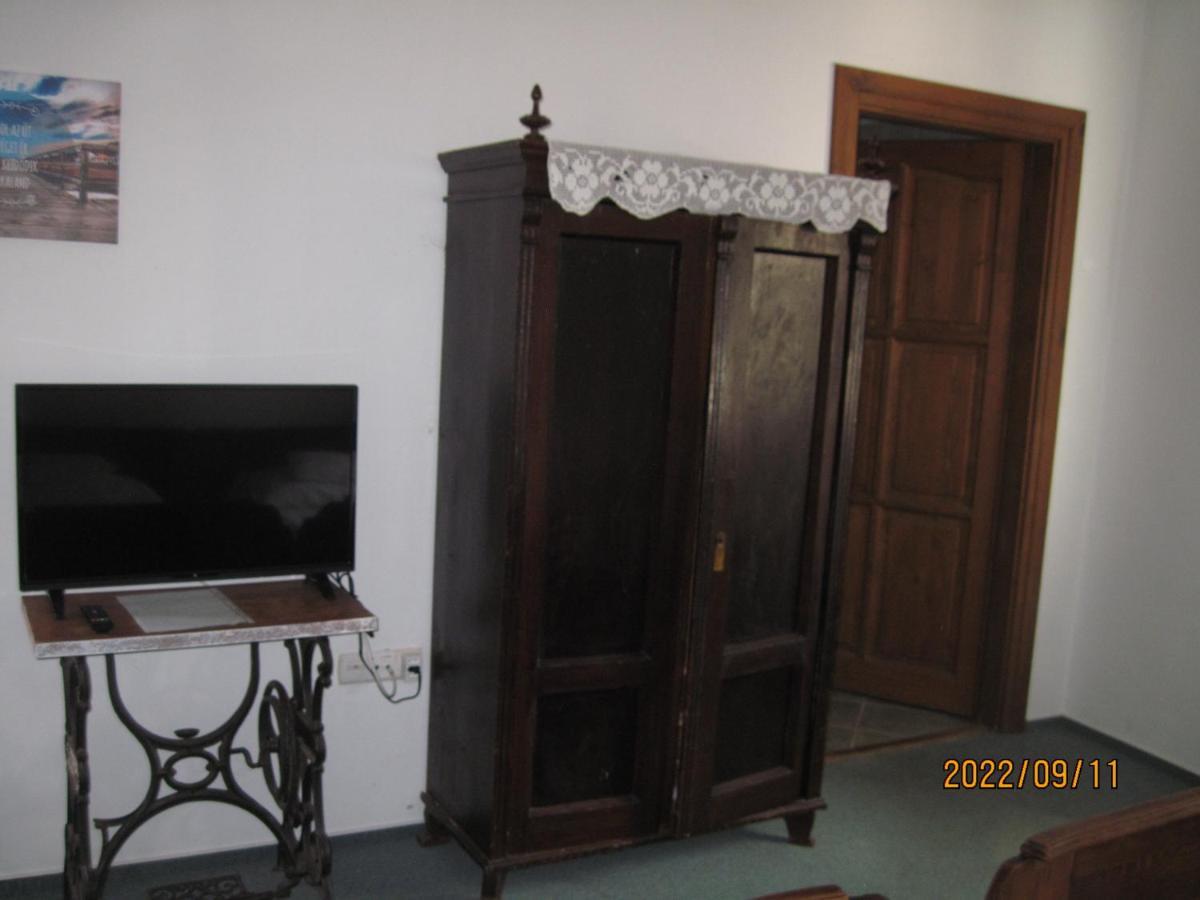 Bed and Breakfast Benyei Fogado Panzio Es Etterem Erdőbénye Exterior foto